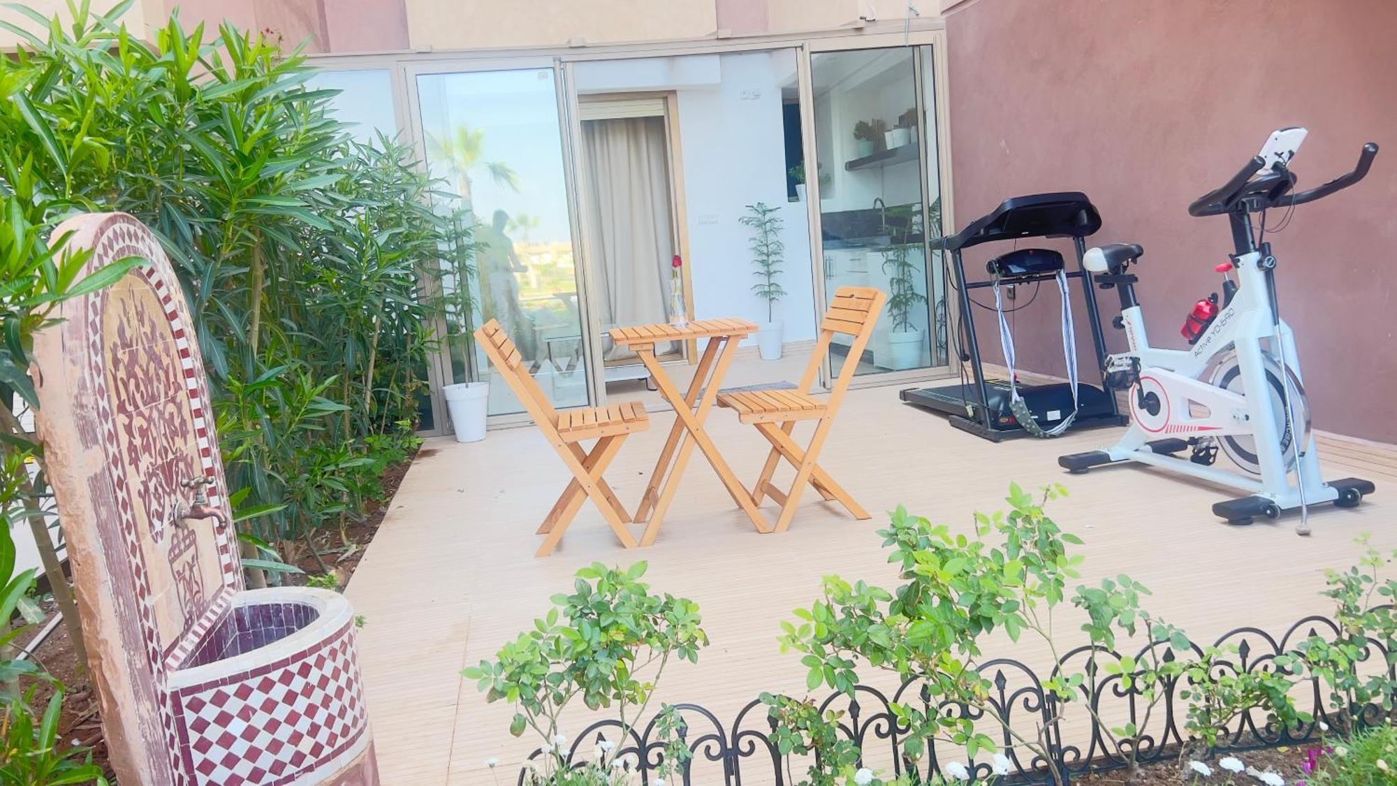 Appartement De Luxe Avec Jardin Vue Sur La Piscine Golf Securise 24H Sur 24 A 5 Minutes De L Aeroport Marrakesh Exterior photo