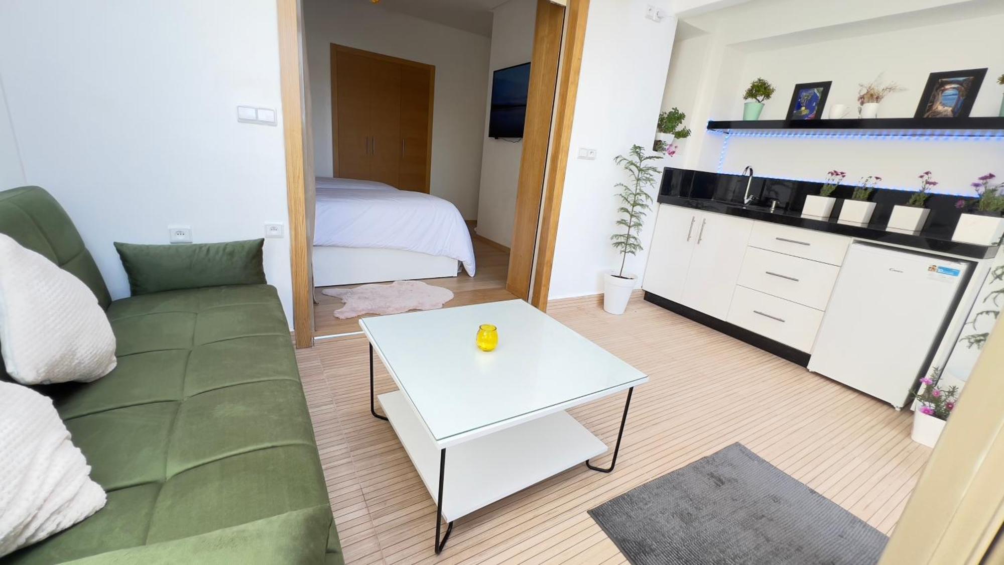 Appartement De Luxe Avec Jardin Vue Sur La Piscine Golf Securise 24H Sur 24 A 5 Minutes De L Aeroport Marrakesh Exterior photo