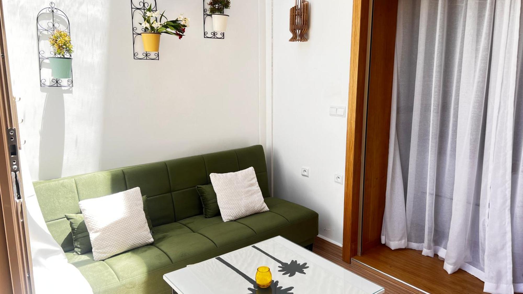 Appartement De Luxe Avec Jardin Vue Sur La Piscine Golf Securise 24H Sur 24 A 5 Minutes De L Aeroport Marrakesh Exterior photo