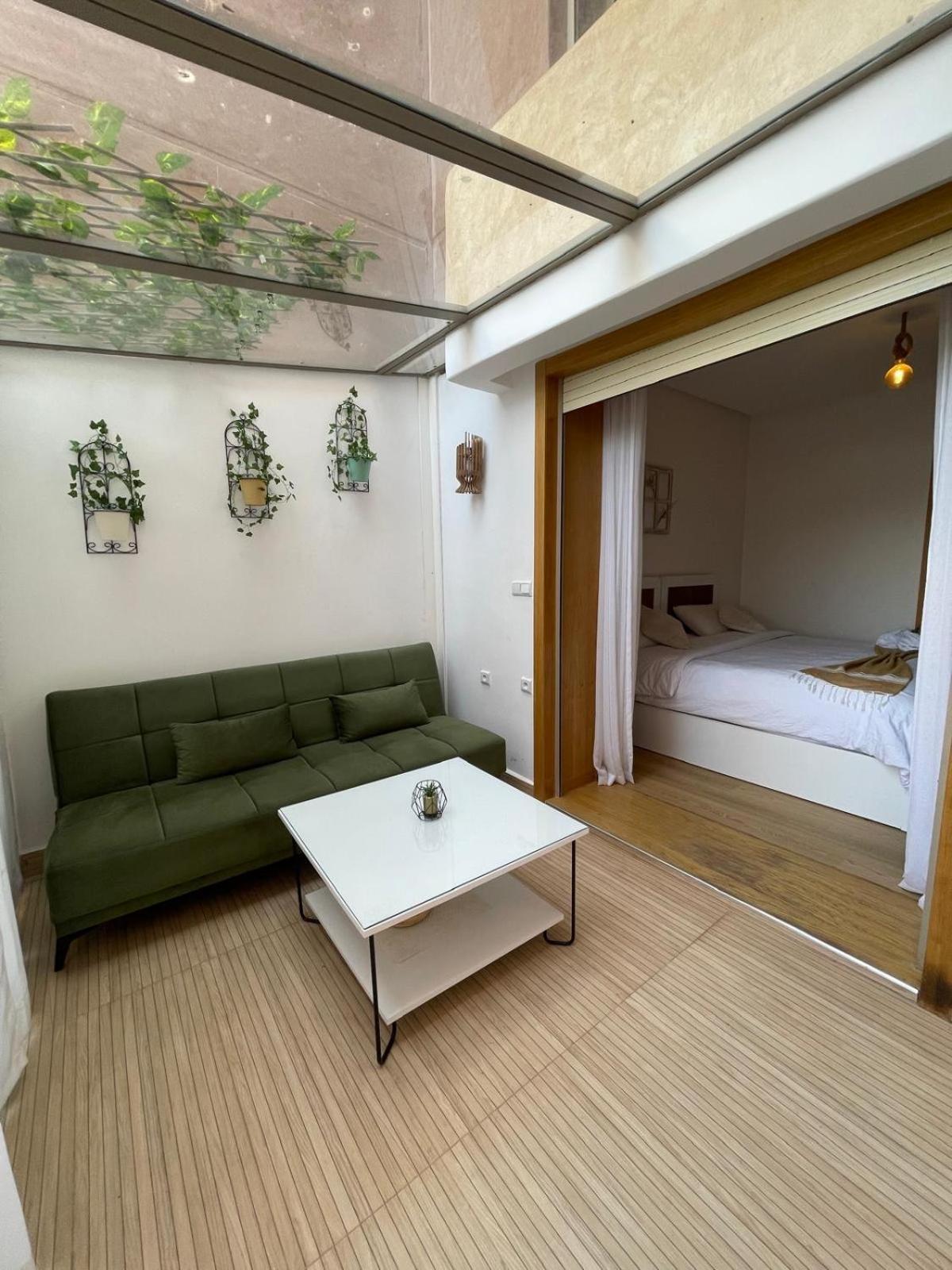 Appartement De Luxe Avec Jardin Vue Sur La Piscine Golf Securise 24H Sur 24 A 5 Minutes De L Aeroport Marrakesh Exterior photo